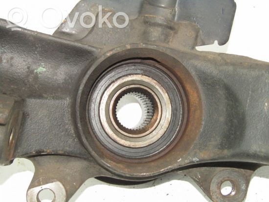 Audi A8 S8 D2 4D Front wheel hub