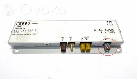 Audi A4 S4 B7 8E 8H Aerial antenna amplifier 8E9035225P