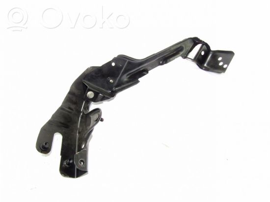Mercedes-Benz E W211 Top upper radiator support slam panel