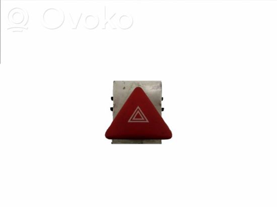 Volkswagen PASSAT B6 Hazard light switch