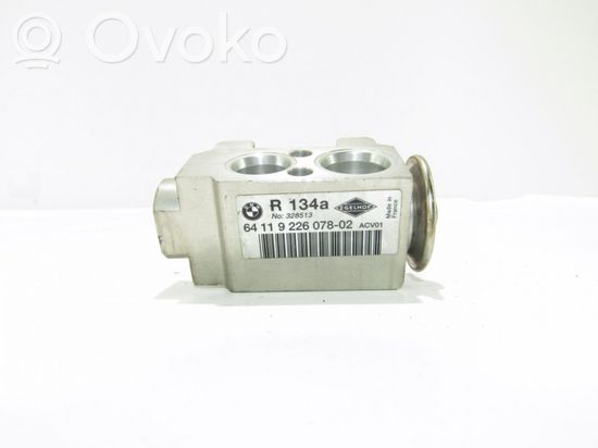 BMW 3 E90 E91 Air conditioning (A/C) expansion valve 6411922607802