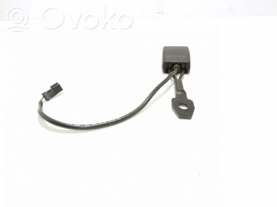 Mercedes-Benz S W220 Rear seatbelt buckle 2208600969