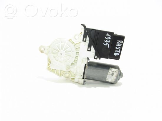 Volkswagen PASSAT B6 Rear door window regulator motor 973624106