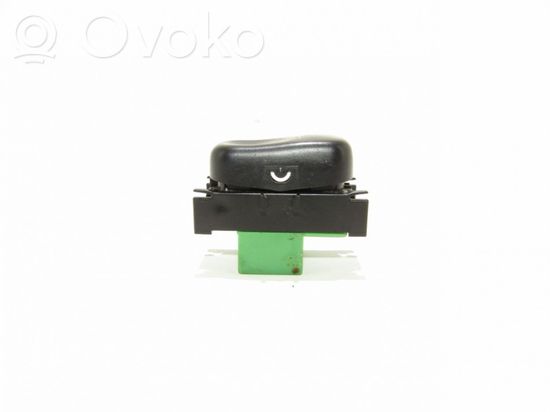 Mercedes-Benz A W168 Seat heating switch 2108212651