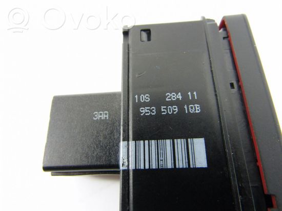 Volkswagen PASSAT B7 Hazard light switch 9535091QB