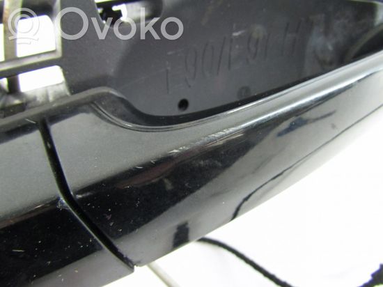 BMW 3 E90 E91 Rear door exterior handle Nėra