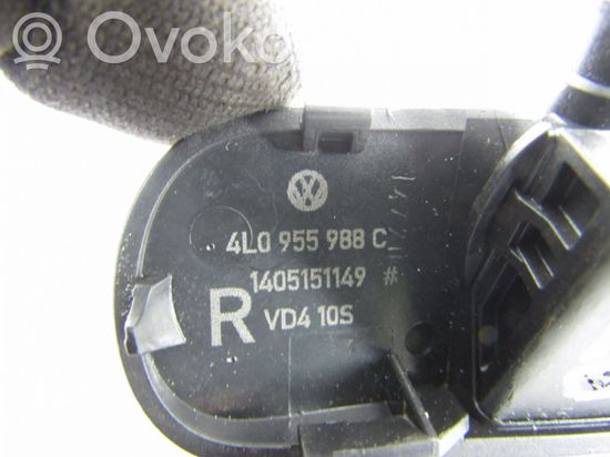Volkswagen PASSAT CC Windshield washer spray nozzle 4L0955988C