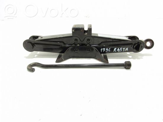 Audi A4 S4 B5 8D Lift Jack