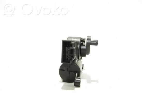 Volkswagen PASSAT CC Air flap motor/actuator 1K0907511Q
