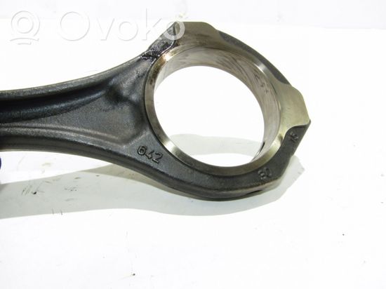 Mercedes-Benz E W211 Piston 6423015