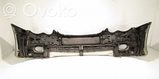 Mercedes-Benz C W203 Front bumper Nėra