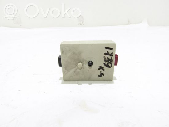 BMW 3 E90 E91 Aerial antenna amplifier 21367510