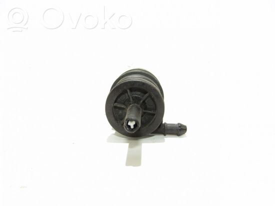 Mercedes-Benz ML W163 Windscreen/windshield washer pump Nėra