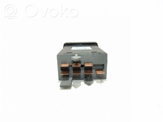 Volkswagen Golf IV Hazard light switch 1J0953235C