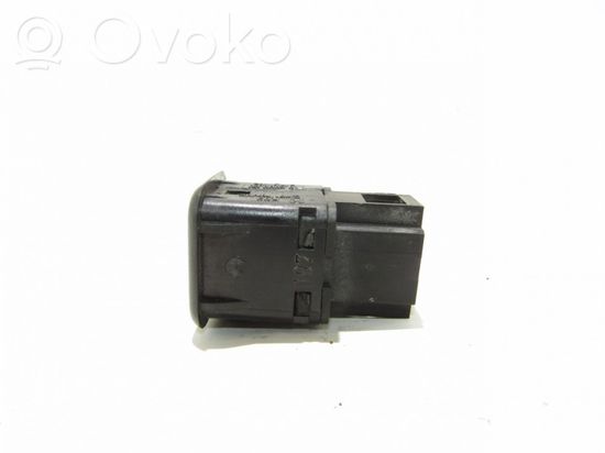 Audi A6 S6 C4 4A Other switches/knobs/shifts 8L0962109
