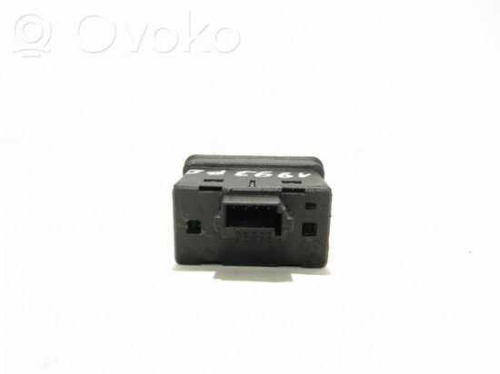 BMW 5 E39 Electric window control switch 8368974