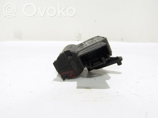 Volkswagen Transporter – Caravelle T5 Air flap motor/actuator 0132801320