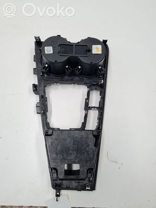 Audi A4 S4 B9 Center console 8W1864261B 8W0862533B