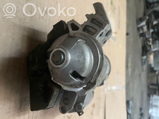 BMW 3 G20 G21 Starter motor 8687064
