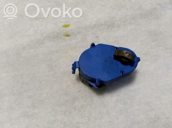 BMW 3 E46 Air flap motor/actuator 83647609