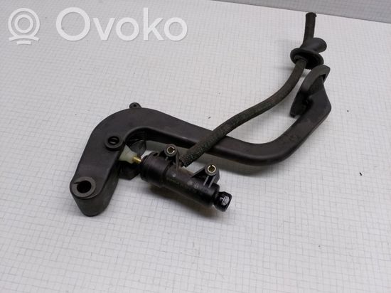 BMW 3 E46 Clutch slave cylinder