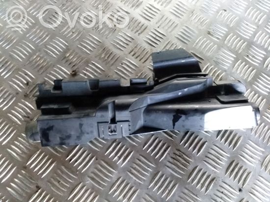 BMW 3 E46 Radiator mount bracket 17111436247 0914739