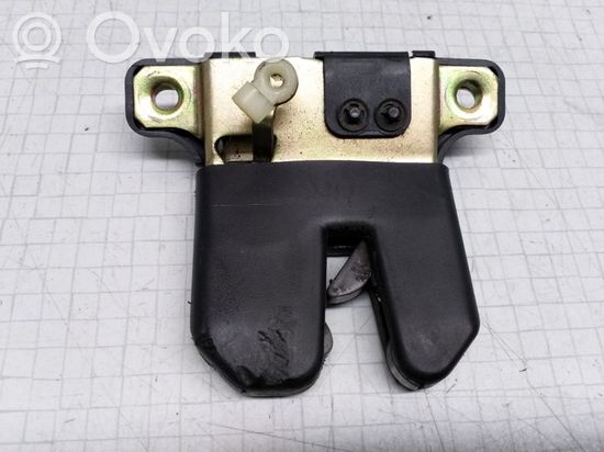 Audi A6 S6 C4 4A Tailgate/trunk/boot lock/catch/latch