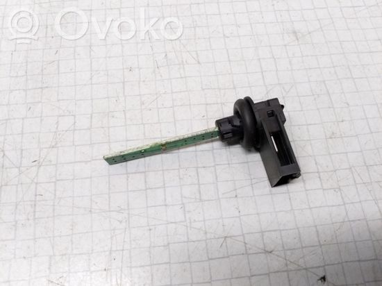 Audi A4 S4 B6 8E 8H Interior temperature sensor 4B0820539 784300