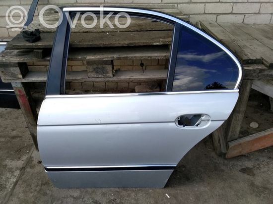BMW 5 E39 Rear door