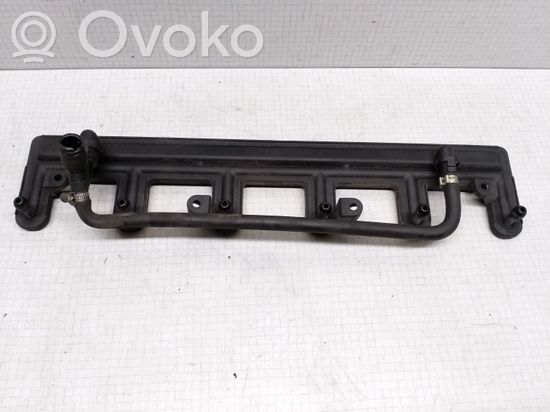 BMW 3 E46 Fuel line pipe 1440318