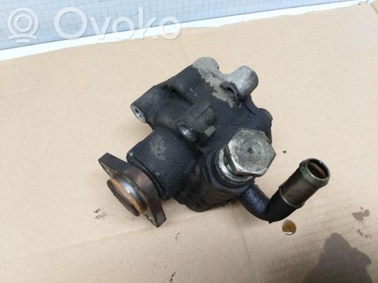 Audi A4 S4 B5 8D Power steering pump