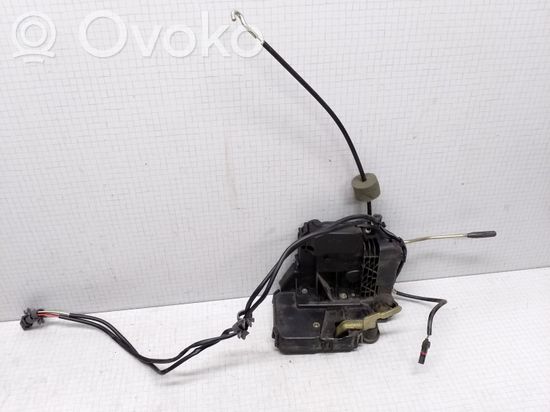 Mercedes-Benz E W211 Front door lock