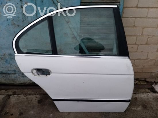 BMW 5 E39 Rear door