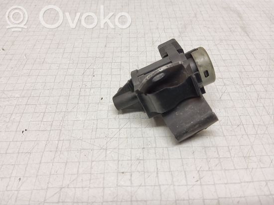 Volkswagen Bora Turbo solenoid valve 1J0906283C