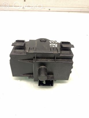BMW 1 E81 E87 Light switch 6932796