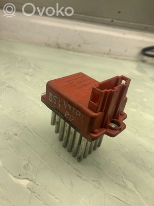 Volkswagen PASSAT B5.5 Heater blower motor/fan resistor 1J0907521