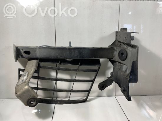 Audi A8 S8 D2 4D Fender mounting bracket 4E0821137E