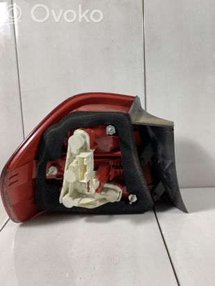BMW 3 E90 E91 Rear/tail lights 6937458