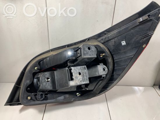 BMW 5 E60 E61 Rear/tail lights 6910767