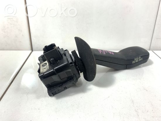 BMW 5 E39 Indicator stalk 8352172