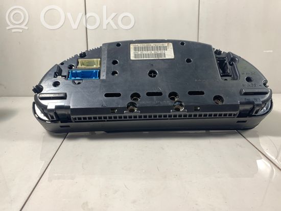BMW 7 E38 Speedometer (instrument cluster) 62118387053