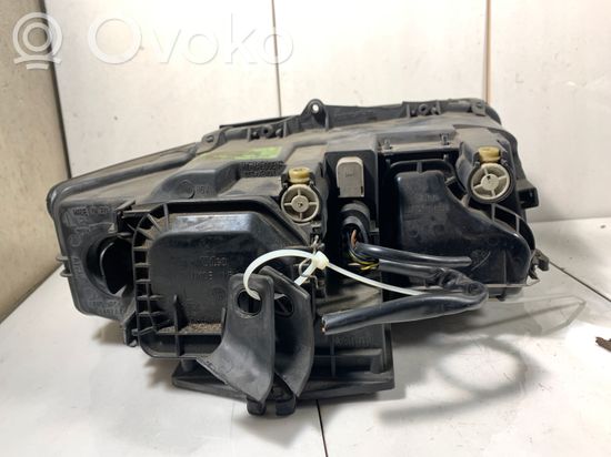 Audi A4 S4 B6 8E 8H Headlight/headlamp 8E0941003G
