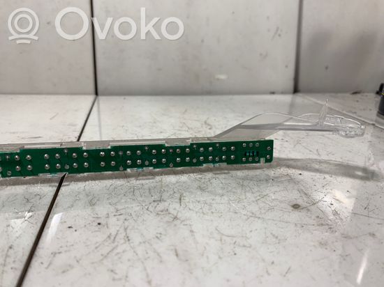 BMW 1 E81 E87 Third/center stoplight 63256931397