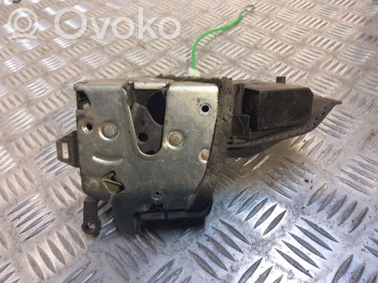 BMW 5 E39 Front door lock