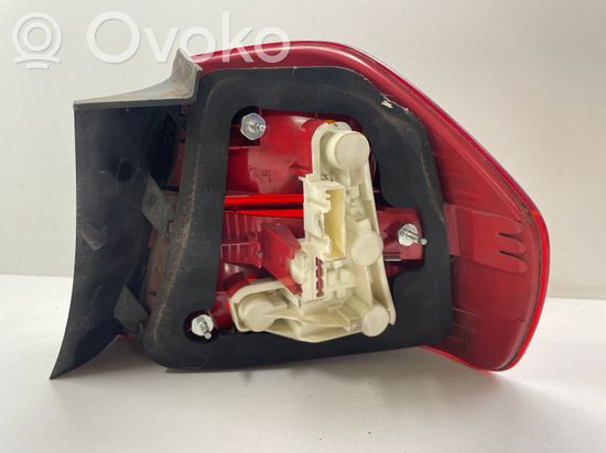 BMW 3 E90 E91 Rear/tail lights 6937457