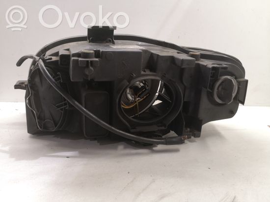 Audi A4 S4 B7 8E 8H Headlight/headlamp