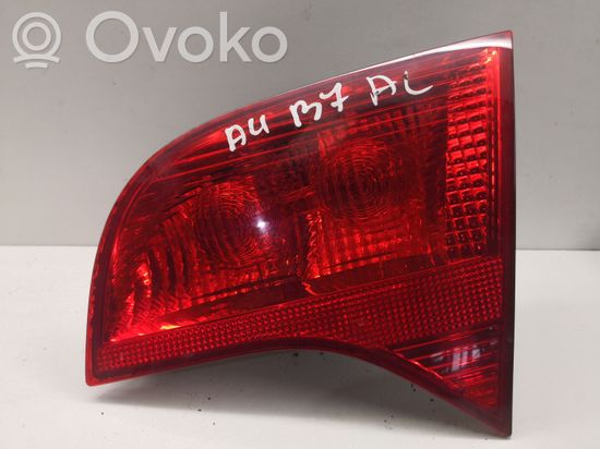 Audi A4 S4 B7 8E 8H Tailgate rear/tail lights