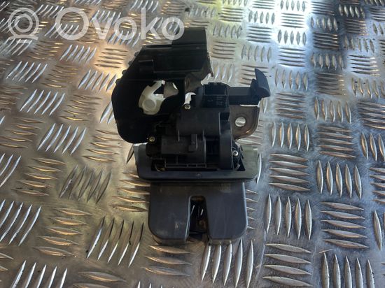 Audi A4 S4 B8 8K Loading door lock