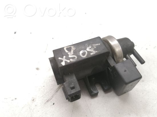 BMW X5 E53 Turbo solenoid valve 2247906