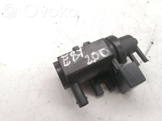 BMW 1 E81 E87 Turbo solenoid valve 11747805